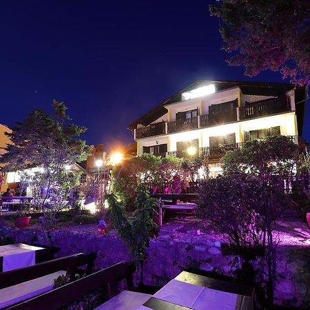 Guest House Zeba & Riviera Сило Экстерьер фото