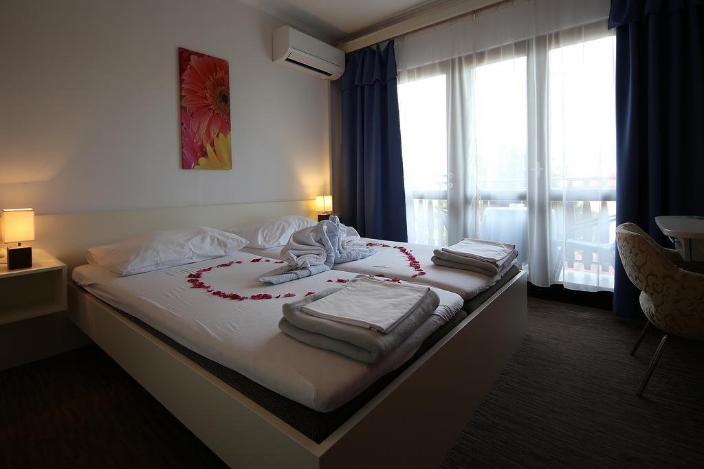Guest House Zeba & Riviera Сило Экстерьер фото