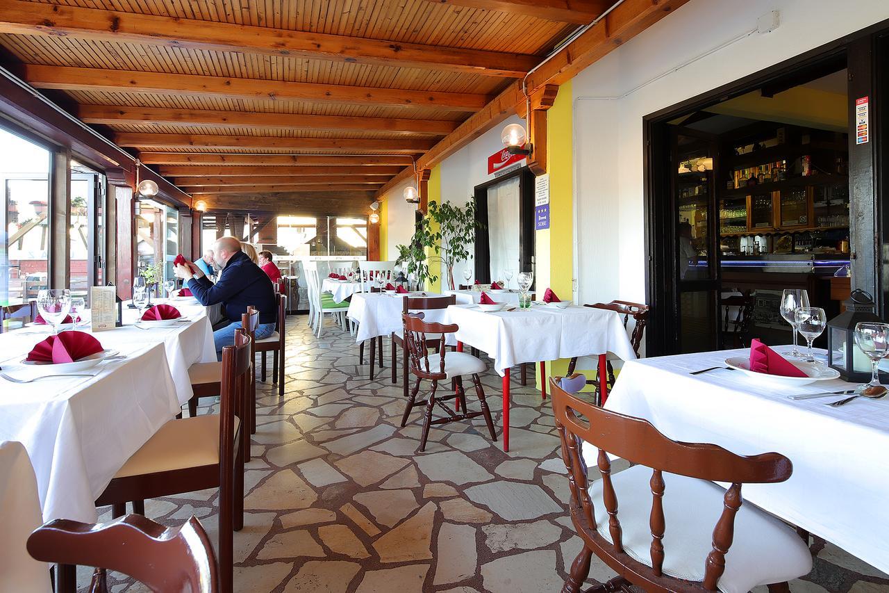 Guest House Zeba & Riviera Сило Экстерьер фото