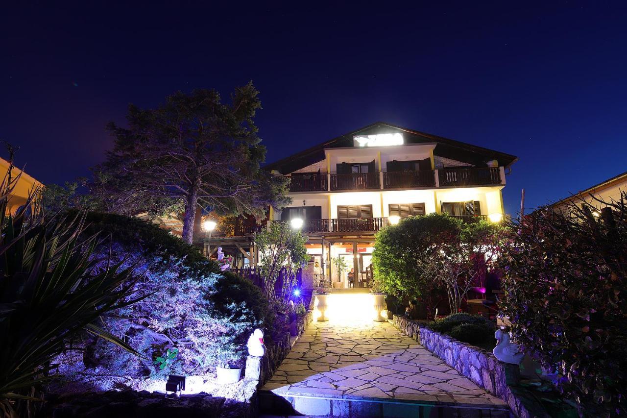Guest House Zeba & Riviera Сило Экстерьер фото